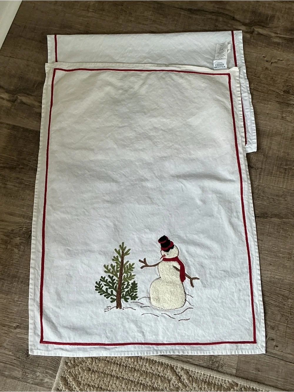 Williams Sonoma Snowman Embroidered Kitchen Towels, Set of 2 OB